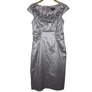 Adrianna Papell Cocktail Dress Size 10 Silver Gray Rosette Evening Sheath